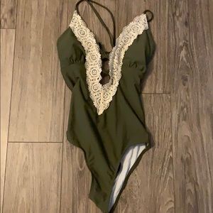 Cupshe green one piece swimsuit